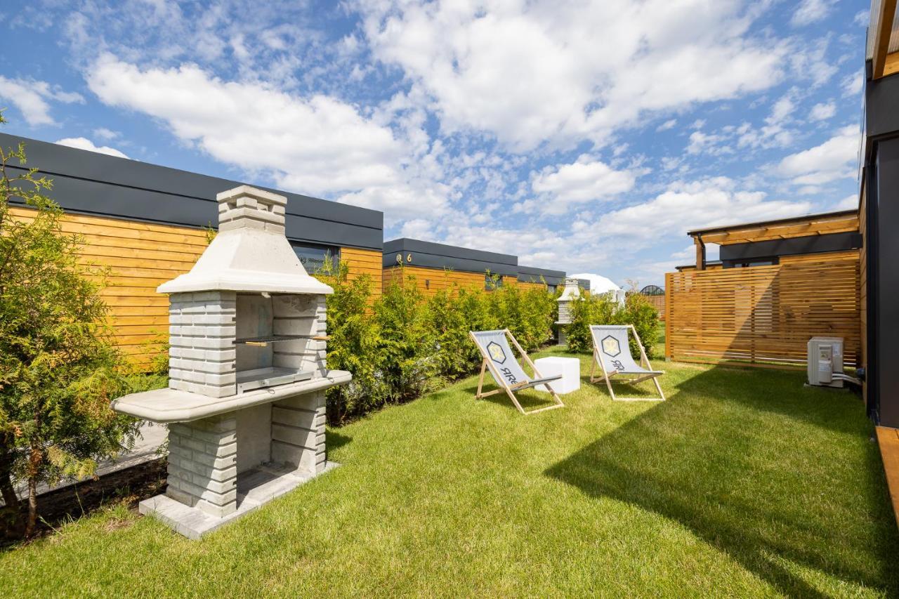 Rresort - Domki Z Krytym I Podgrzewanym Basenem, Sauna, Wifi, Parking W Cenie! Rewal Dış mekan fotoğraf