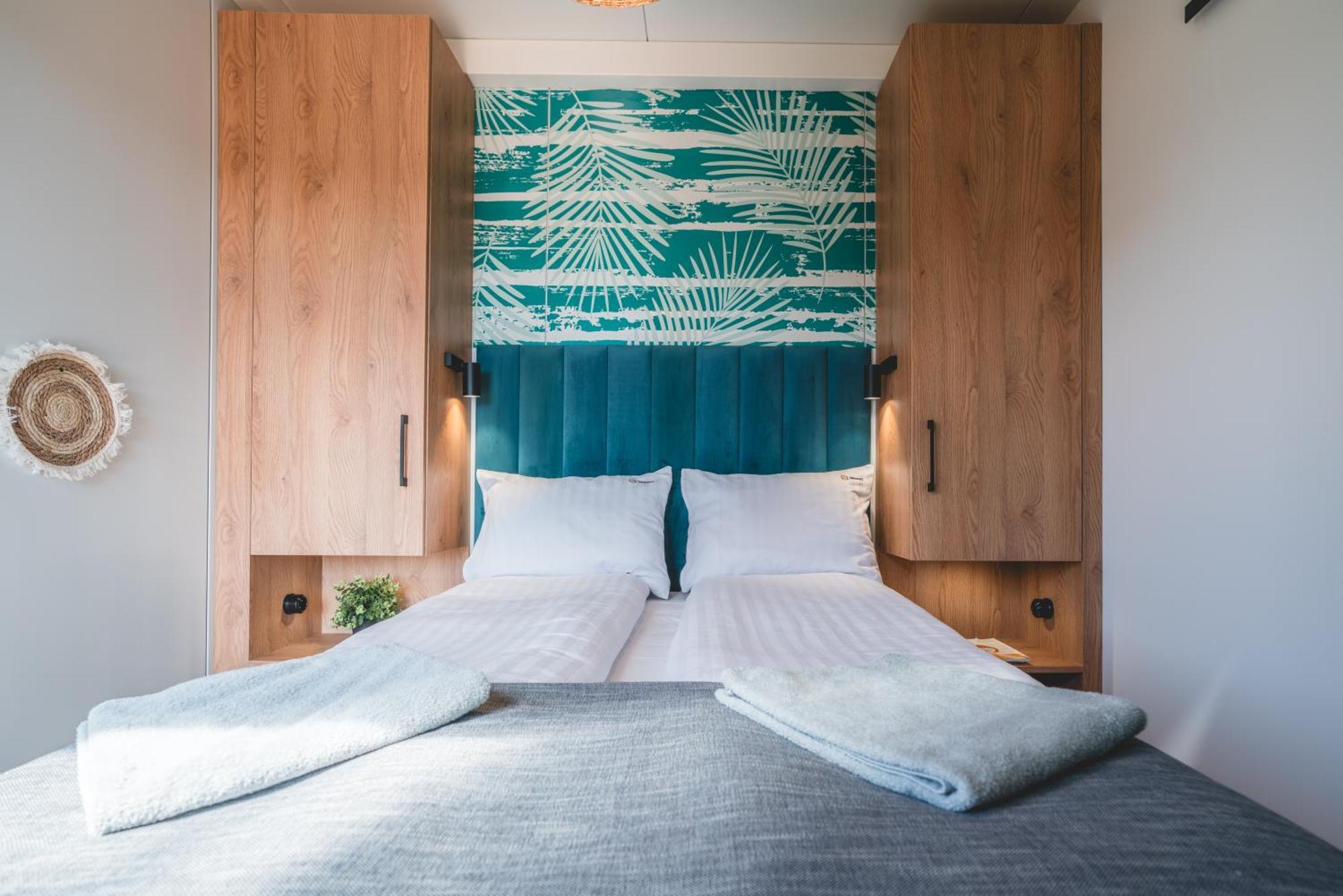 Rresort - Domki Z Krytym I Podgrzewanym Basenem, Sauna, Wifi, Parking W Cenie! Rewal Dış mekan fotoğraf