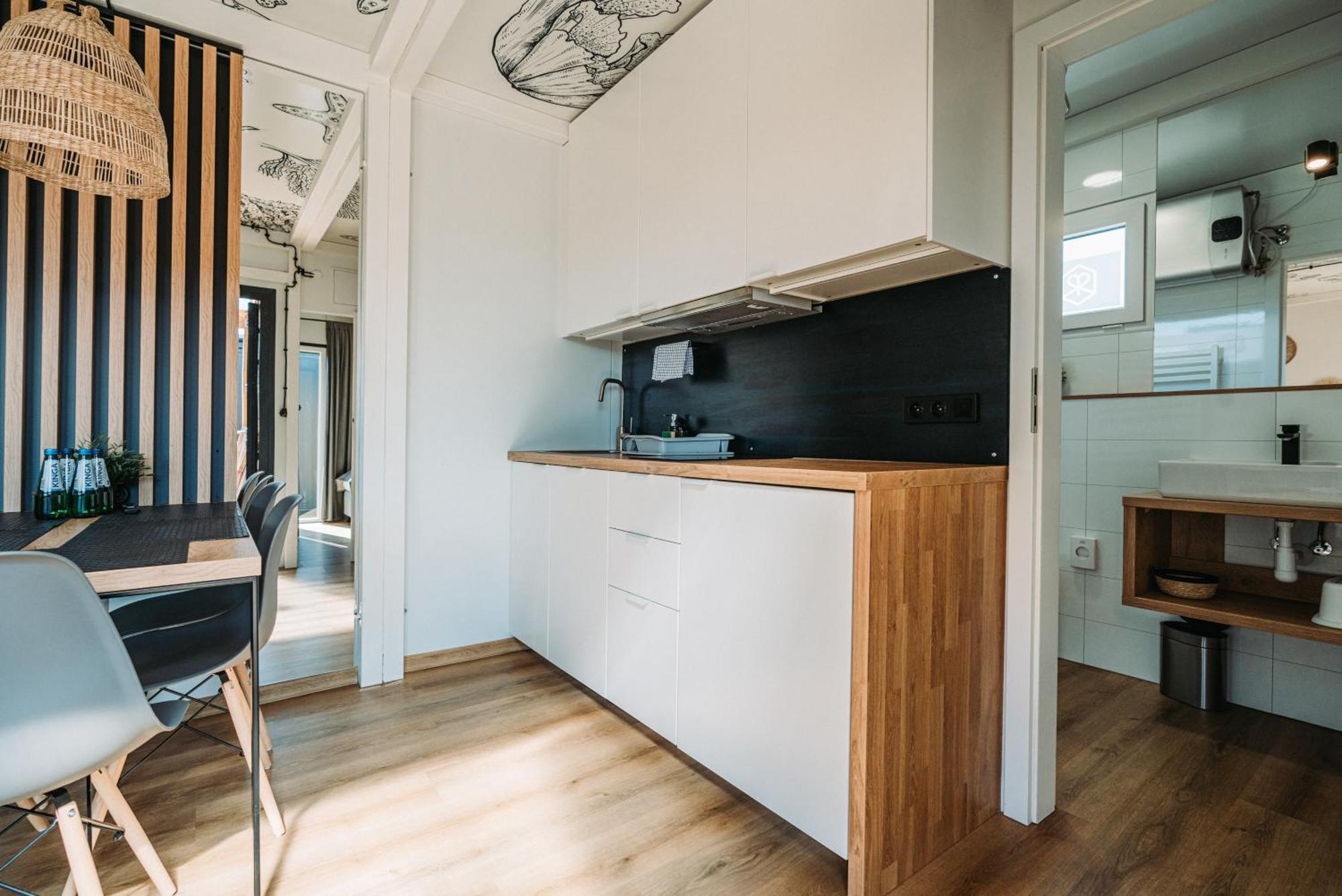 Rresort - Domki Z Krytym I Podgrzewanym Basenem, Sauna, Wifi, Parking W Cenie! Rewal Dış mekan fotoğraf